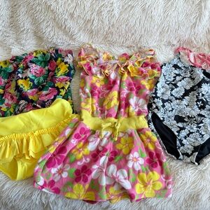 GAP Black and White Floral Swimwear